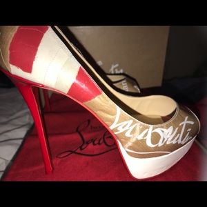 Peep Toe Platform Pump